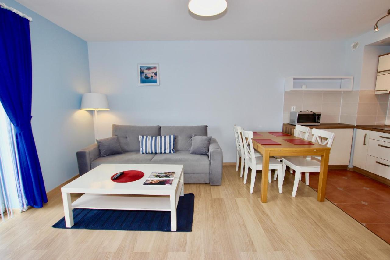 Apartamenty Bursztynowe Komnaty Darłówko Exterior foto